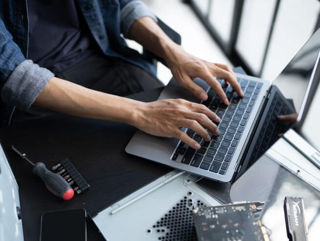Laptop Brașov